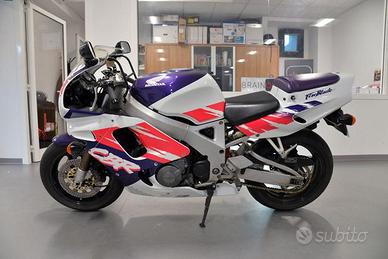 HONDA CBR 900 RR Fireblade del CRS ASI - SPETTA