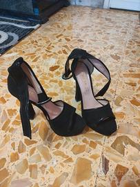 Scarpe con tacco n°36 da donna