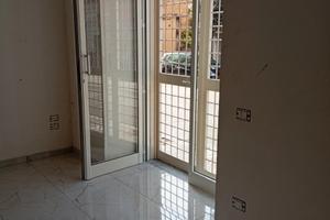 Locale commerciale ad acerra
