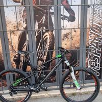 FOCUS SPINE FULL CARBONIO 