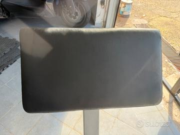 Panca scott con bilancere