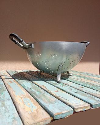 Scolapasta Vintage in Alluminio con Piedini – Fasc
