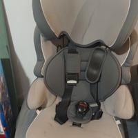 2 seggiolini auto vendibili anche singolarmente