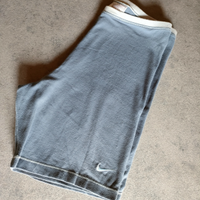 Pantaloni corti sportivi donna Nike misura M
