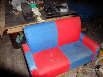 Divano del Catania Calcio 1946 x Bimbi o Animali