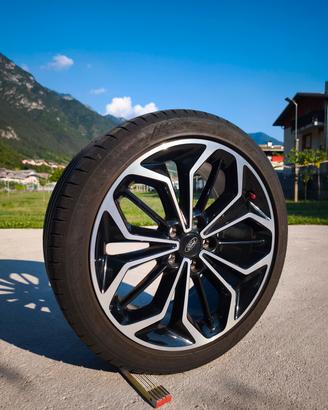 4 cerchi e pneumatici Ford  , Dunlop