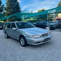 Volvo V70 2.0i cat