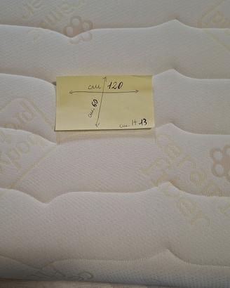 materasso lettino cm. 120x60 h. cm.13