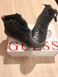 Scarpa Guess di  pelle originale