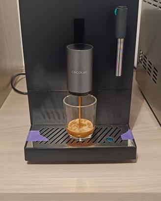 macchina da caffè cecotec  Cremmaet 