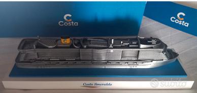Modellino nave Costa Smeralda 