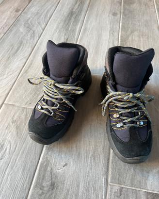 Scarponcini trekking