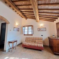Casale in pietra e agriturismo Volterra