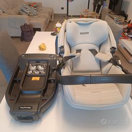 Ovetto e base isofix peg Perego veloce trio
