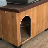 cuccia di legno per cani di piccola-media taglia