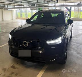 Volvo XC40 T5 phev R-design auto