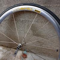 ruota anteriore Mavic Cosmic 