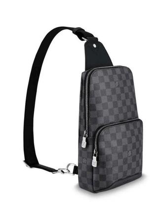 Louis Vuitton Borsa avenue sling in pelle