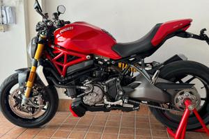 Ducati Monster 1200 S