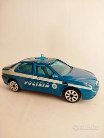 Alfa Romeo 156 Polizia bburago 1:43