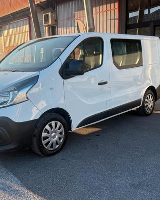 Renault Trafic 1.6 DCI 6 POSTI AUTOCARRO