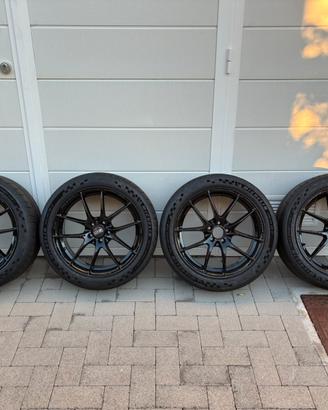 Cerchi OZ HLT Leggera 17x7,5 ET35 5x100