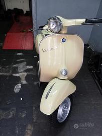 SPLENDIDA VESPA PIAGGIO 50 V5A17 -1969
