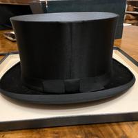 Cappello a cilindro antico