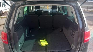 Volkswagen Sharan 2.0 TDI DSG Highline BlueMotion 