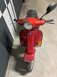 Piaggio Vespa 50 HP4