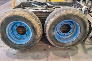 Ruota agricola usata 13.0 / 65 - 18