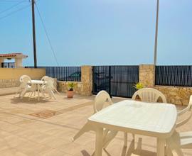 Casa vacanza fronte mare 10m Lung.re 181. 1 Avola