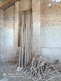 pali in legno 