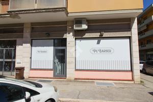 NEGOZIO A ASCOLI PICENO