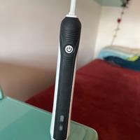 Spazzolino elettrico Braun Oral-B