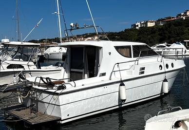 Azimut  AZ 32