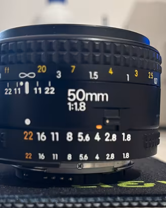 NIKON AF NIKKOR 50mm 1.8