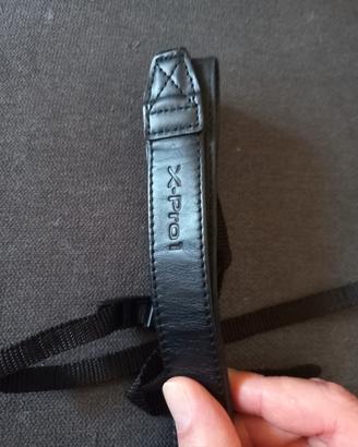 fuji X-PRO1 - XPRO1 tracolla originale