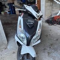 Motociclo Honda NSC 502WHD