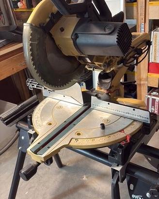 Troncatrice Legno angolare Scheppach