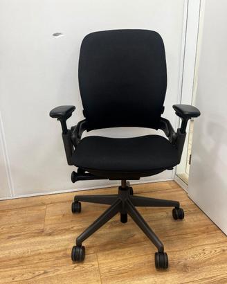 Steelcase Leap V2 (Showroom)
