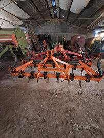 Erpice con ancore a balestra