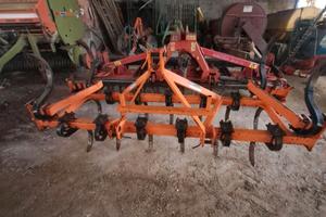 Erpice con ancore a balestra