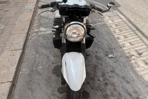 Triumph 1050