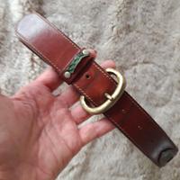 Cintura in vera pelle marrone con inserti verdi