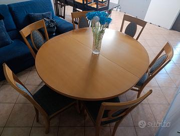 Tavolo da pranzo 