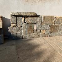 Zoccolino in pietra di luserna