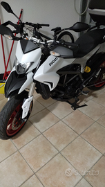 Hyperstrada 821 del 2015