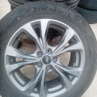 4 cerchi e gomme 18 pollici ford KUGA originali