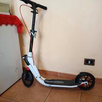 MONOPATTINO DA ADULO NON ELETTRICO